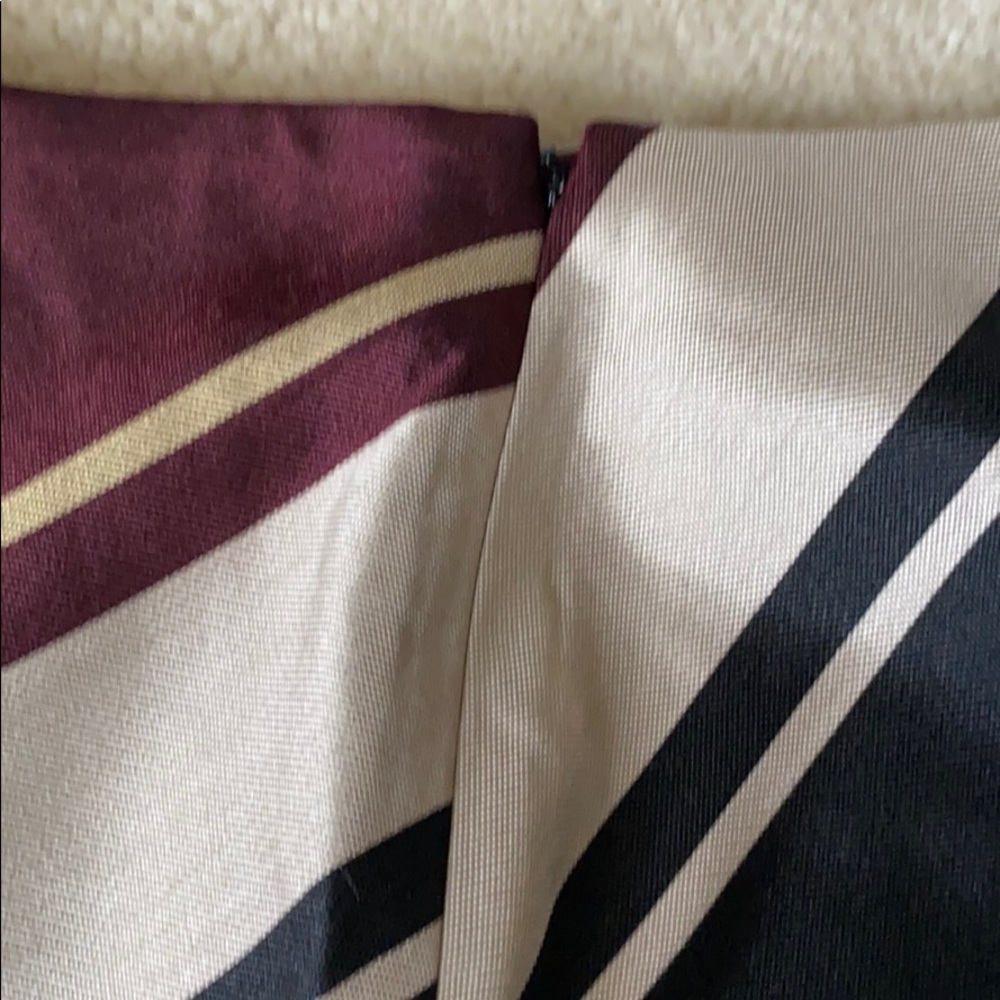 NWT Ann Taylor Skirt Sz. 4 - Picture 4 of 5